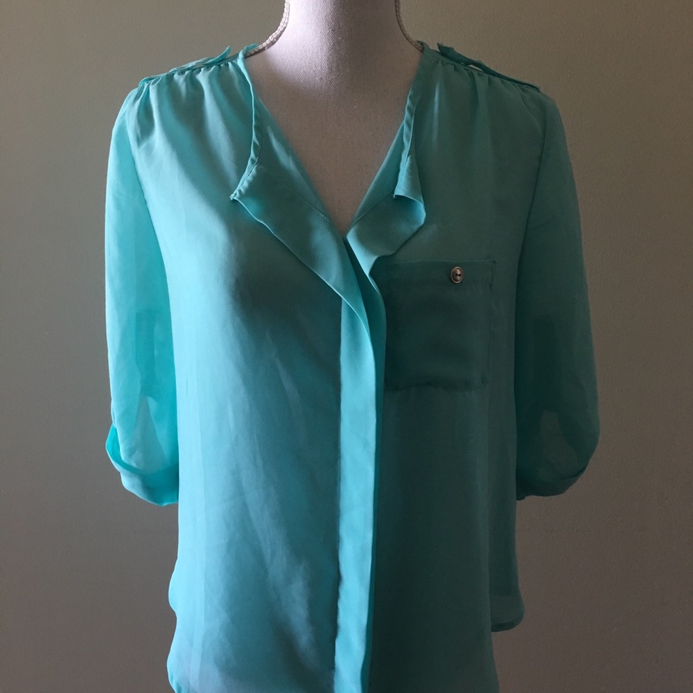 🛍 3 for $12 | 🐬CHARLOTTE RUSSE semi-sheer top